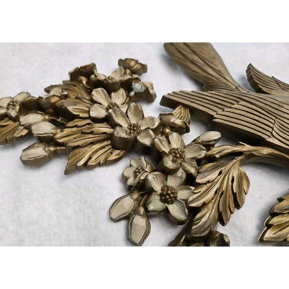 Bird on a Dogwood Limb Wall Slpture By Bart Industries - Formally Syroco S/2 - Picture 3 of 6